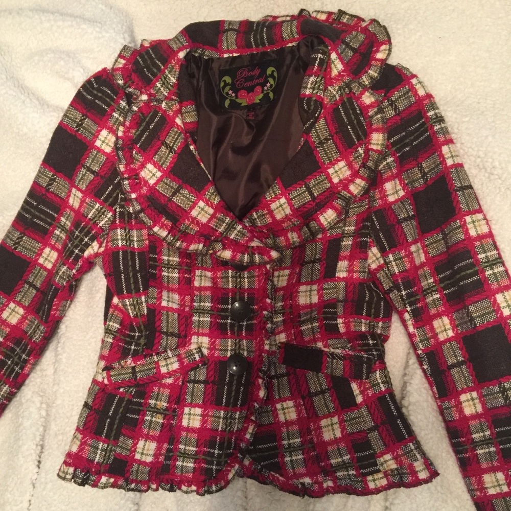 Adorable junior cropped blazer with ruffles/plaid